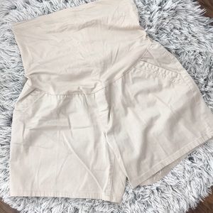 Liz Lange Maternity Shorts Khaki